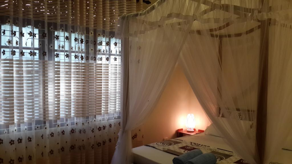 Golden Beach Rest Hotel Tangalle Exterior photo